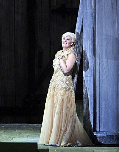 2-Norma-Countess-cr