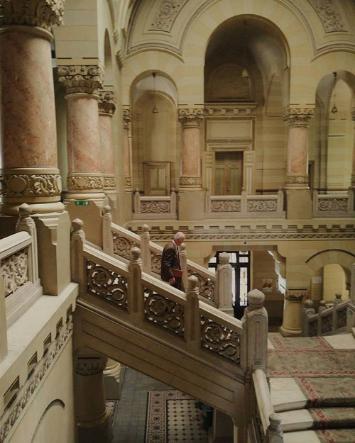 2.CouncilHall-cr