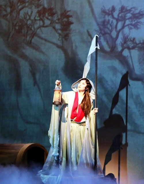3.DaiYu-cr