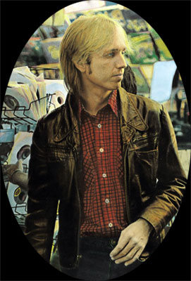 Petty-Hard-Promises-OVAL-cr2