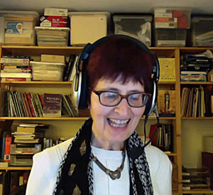Karren-On-Mic-cr