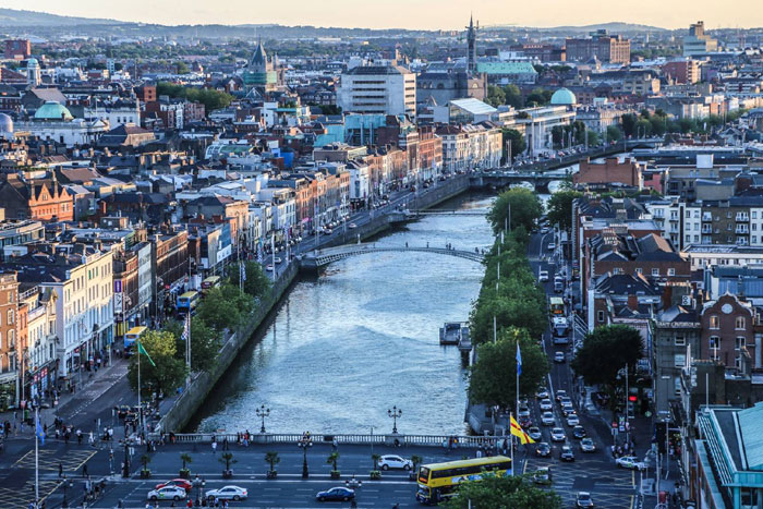 Dublin-&-the-Liffey-cr