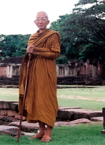 Pra-Dhamma-Dilok-cr