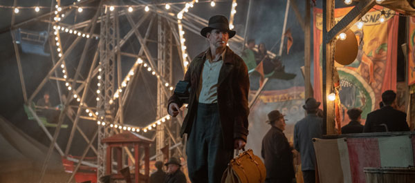 Nightmare Alley | reviewed my Miles David Moore | Scene4 Magazine-April 2022
