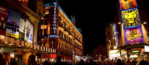 Theatregoing in London | Carla Maria Verdino-Süllwold | Scene4 Magazine | December 2022 | www.scene4.com