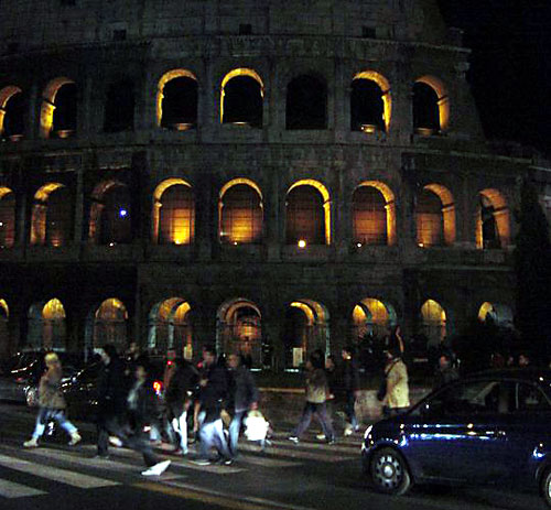 colosseum-at-night-cr