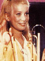 Scene4 Magazine - Les Parapluies de Cherbourg/The Umbrellas of Cherbourg