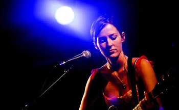 meiko_guitar2cr