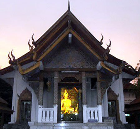 Pra-Kaw-Tue02-cr Pra-Kaw-Tue02-cr