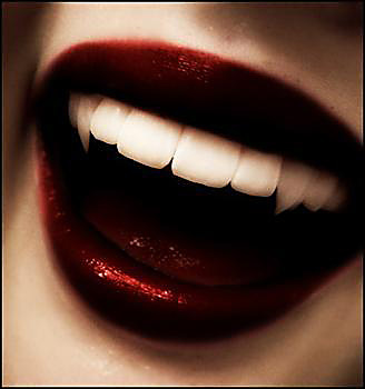 Vampire_Fangs-cr